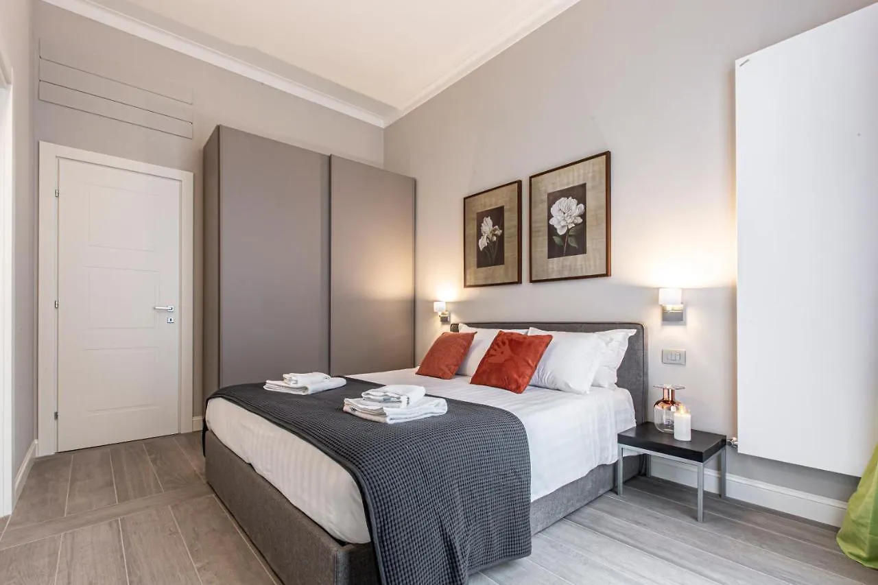 Apartment Duomo Terrace Studio R&R Mailand Italien