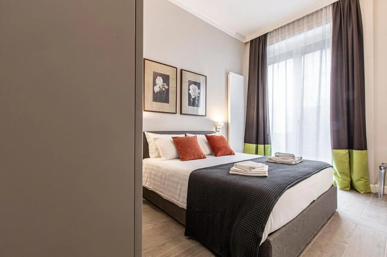 Apartment Duomo Terrace Studio R&R Mailand